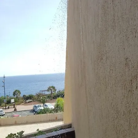 La Nea Apartment *